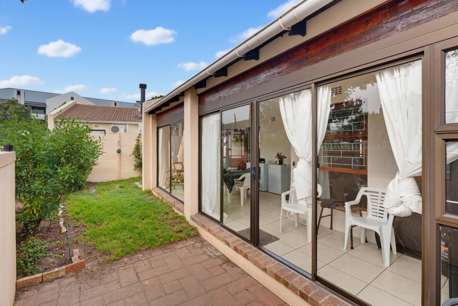 3 Bedroom Property for Sale in Edgemead Western Cape
